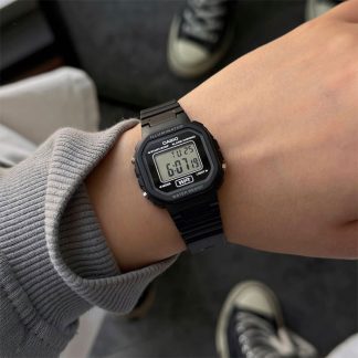 Reloj Casio LA-20WH-1A deportivo color negro juvenil digital