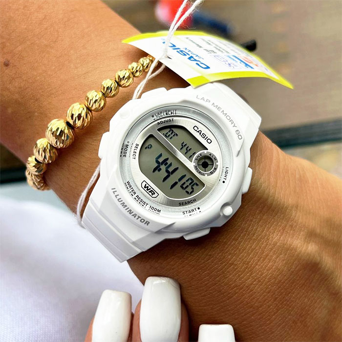 reloj Casio LWS-1200H-7A1 blanco digital deportivo luz