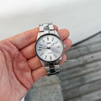 reloj Q&Q qz94-201 color plateado resistente al gua 5 bar, acero inoxidable, perfecto regalo
