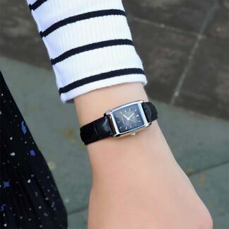 reloj qq vg33j302y cuero estilo retro rectangular elegante unestiloperu